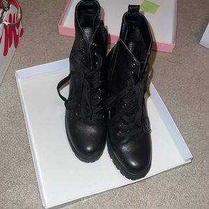 Steve Madden Boots